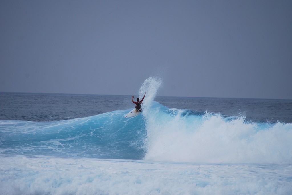 North Shore Surfing in winter in Hawaii with Kids