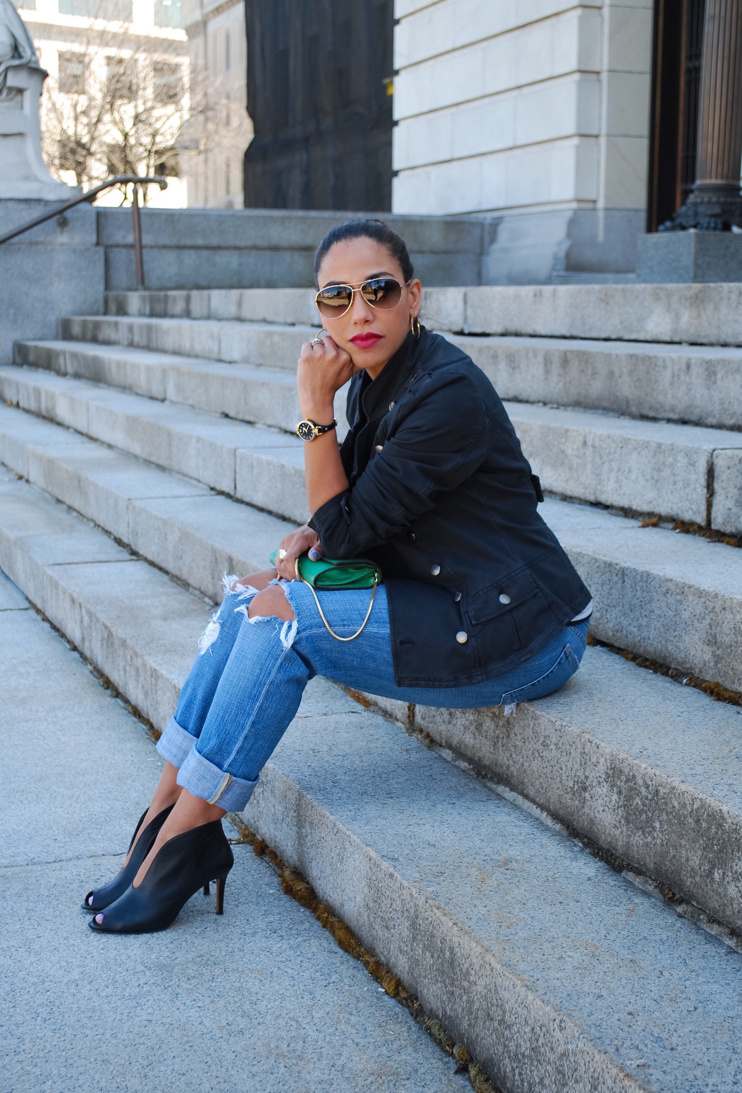 This Season's Gold // Ripped jeans and Booties